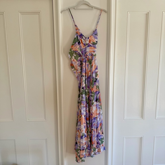 LIKE NEW ASTR the Label Blythe Floral Plisse Midi Dress - Picture 8 of 8